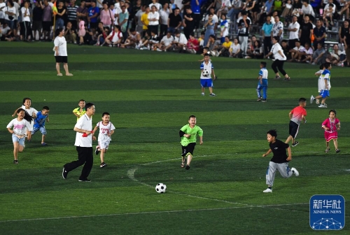 杨瀚森三分超姚明 篮板平生涯纪录