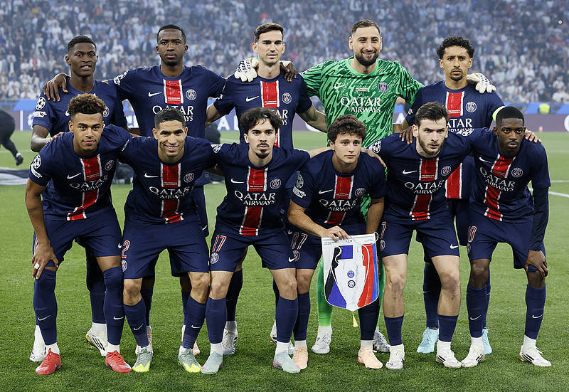 3-0！3-3！疯狂一夜，大巴黎登顶，法兰克福绝平