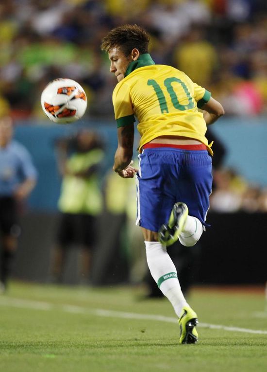 《怪物猎人：荒野》“祝谣之仪”介绍视频！全新装备武器